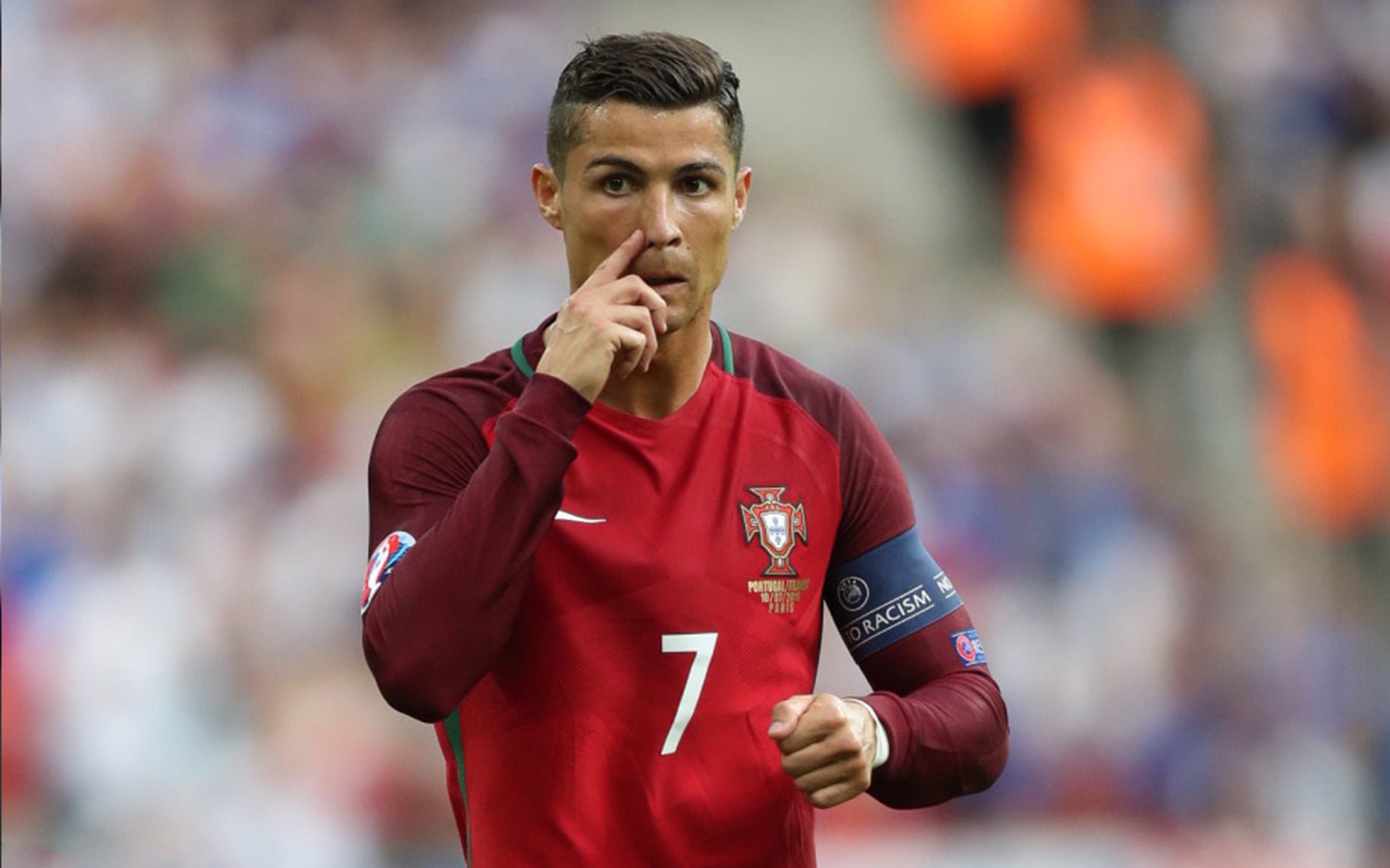 英超争冠之夜，克莱节奏完全掌控，当篮球智慧照亮绿茵场